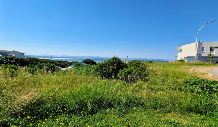 0 Bedroom Property for Sale in Wavecrest Eastern Cape
